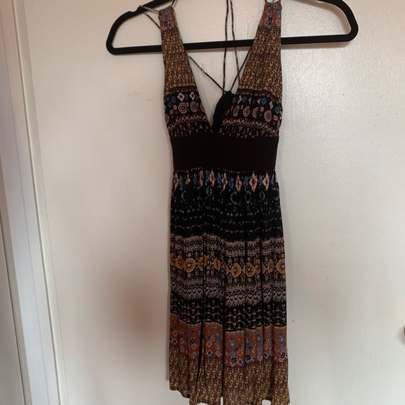 Urban Outfitters Halter Dress - Picture 3 of 7